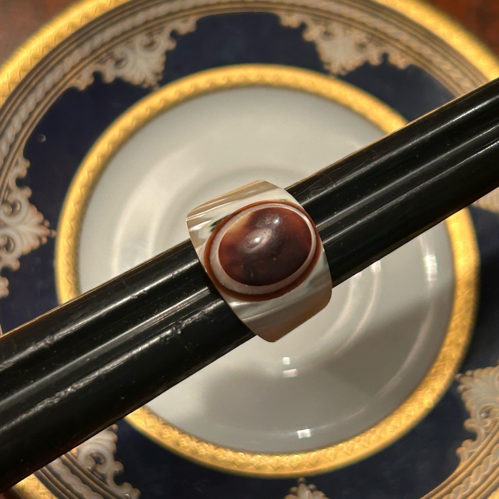 Vintage Shell & Horn Ring - image 2